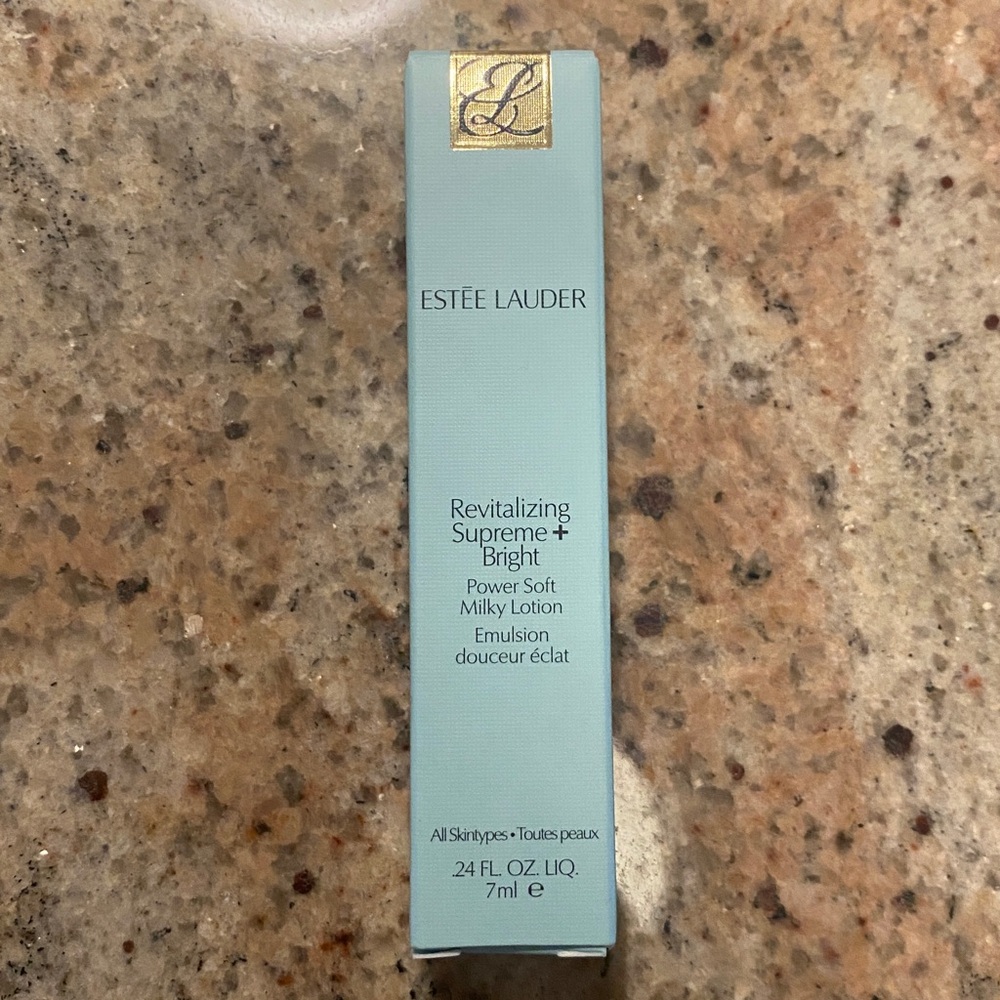 Estee Lauder brand new Revitalizing Supreme Bright Power Soft Milky Lotion 7ml